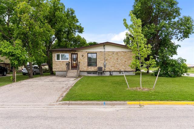 418 Netley Ave, Selkirk, MB