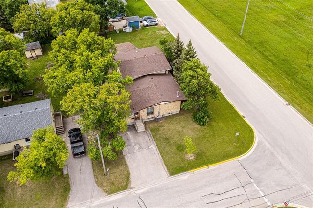 418 Netley Ave, Selkirk, MB