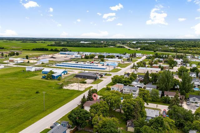 418 Netley Ave, Selkirk, MB