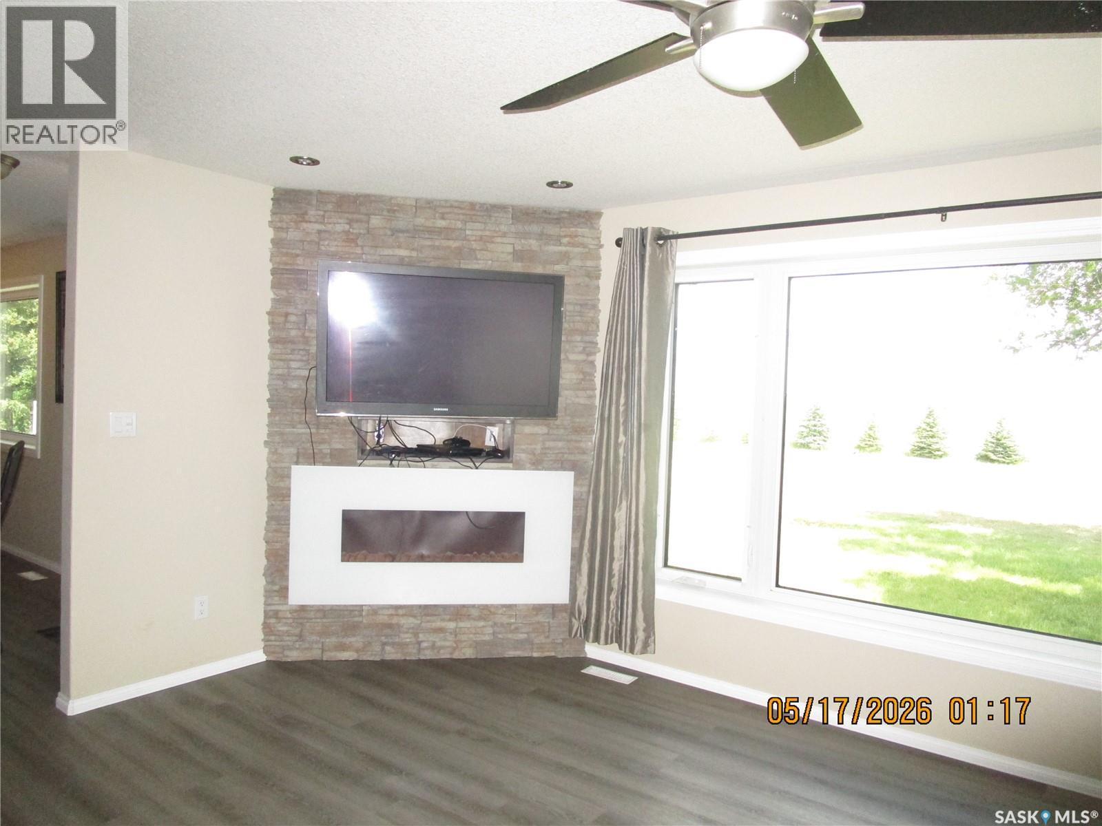 Monteyne Acreage, Poplar Valley Rm No. 12, SK