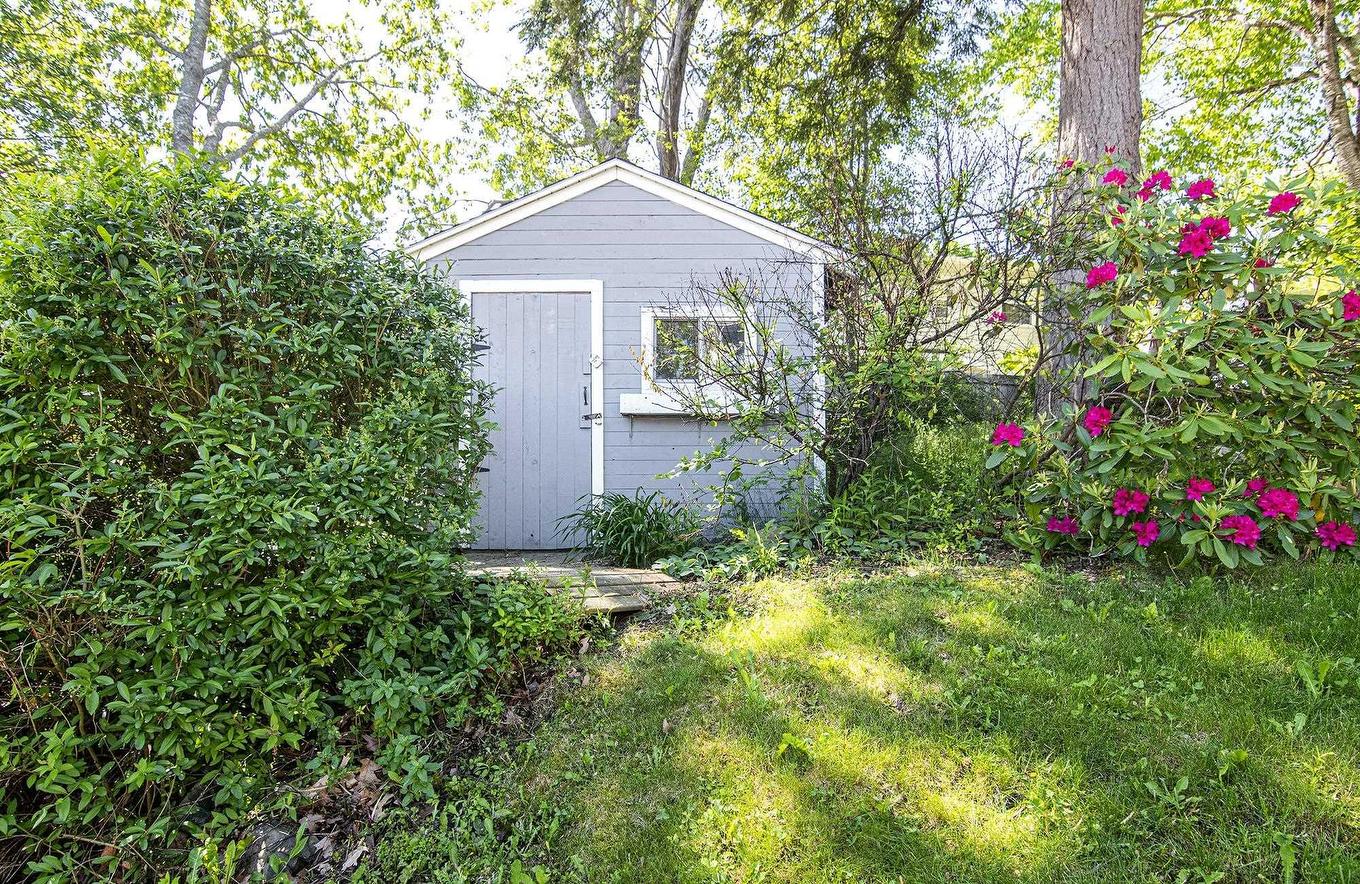 20 Dickson Avenue, Halifax, NS