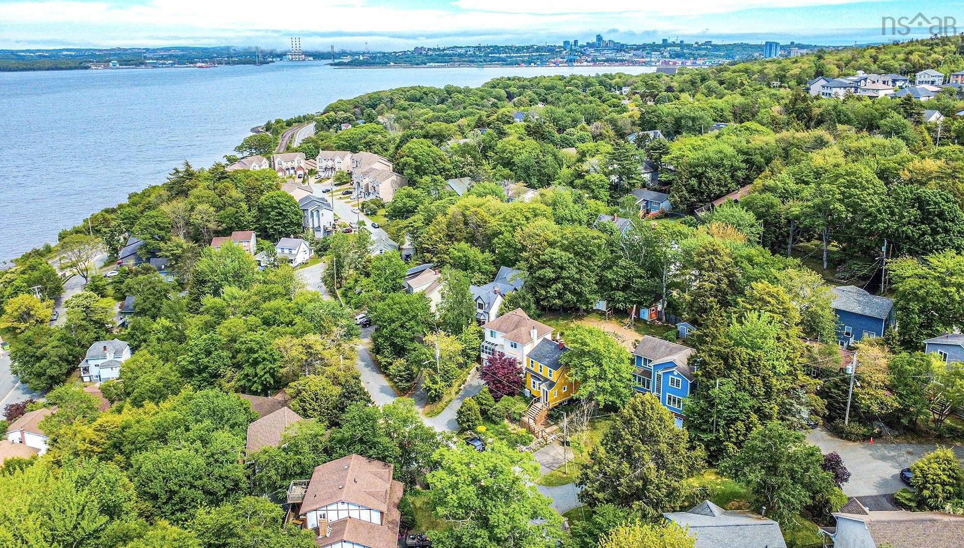 20 Dickson Avenue, Halifax, NS