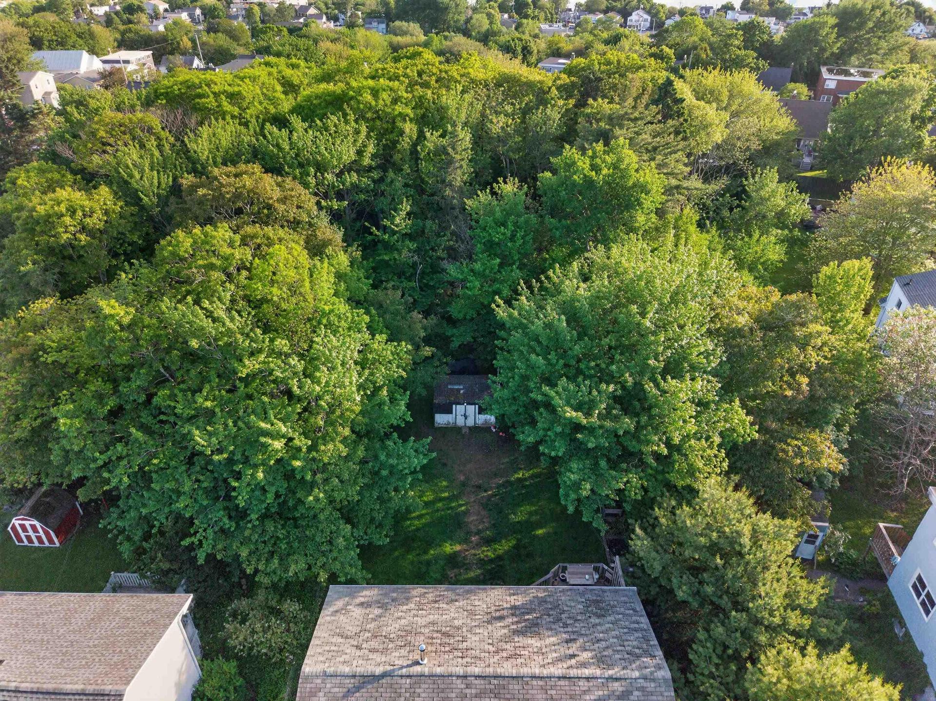 2 Randall Street, Dartmouth, NS