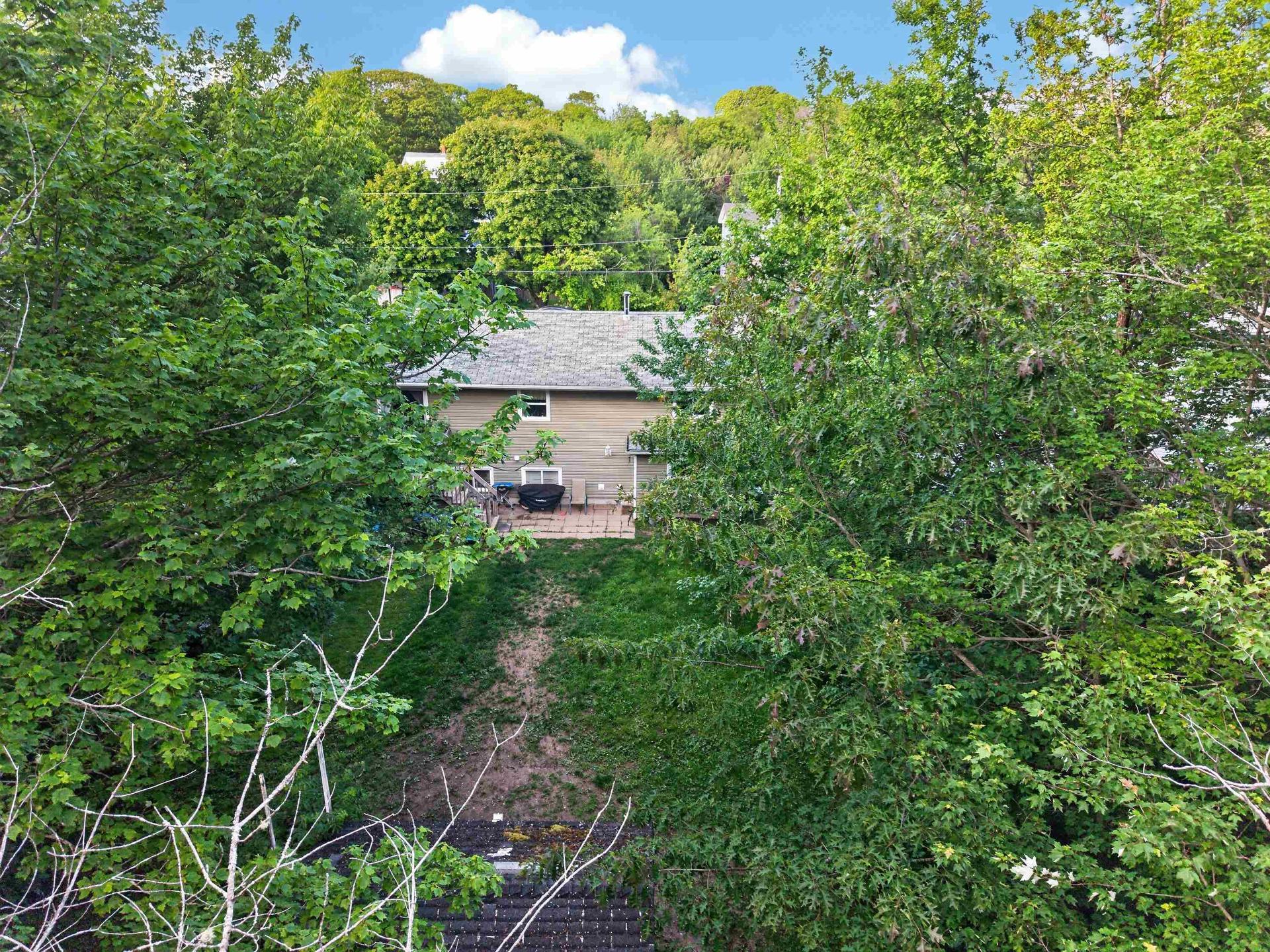 2 Randall Street, Dartmouth, NS