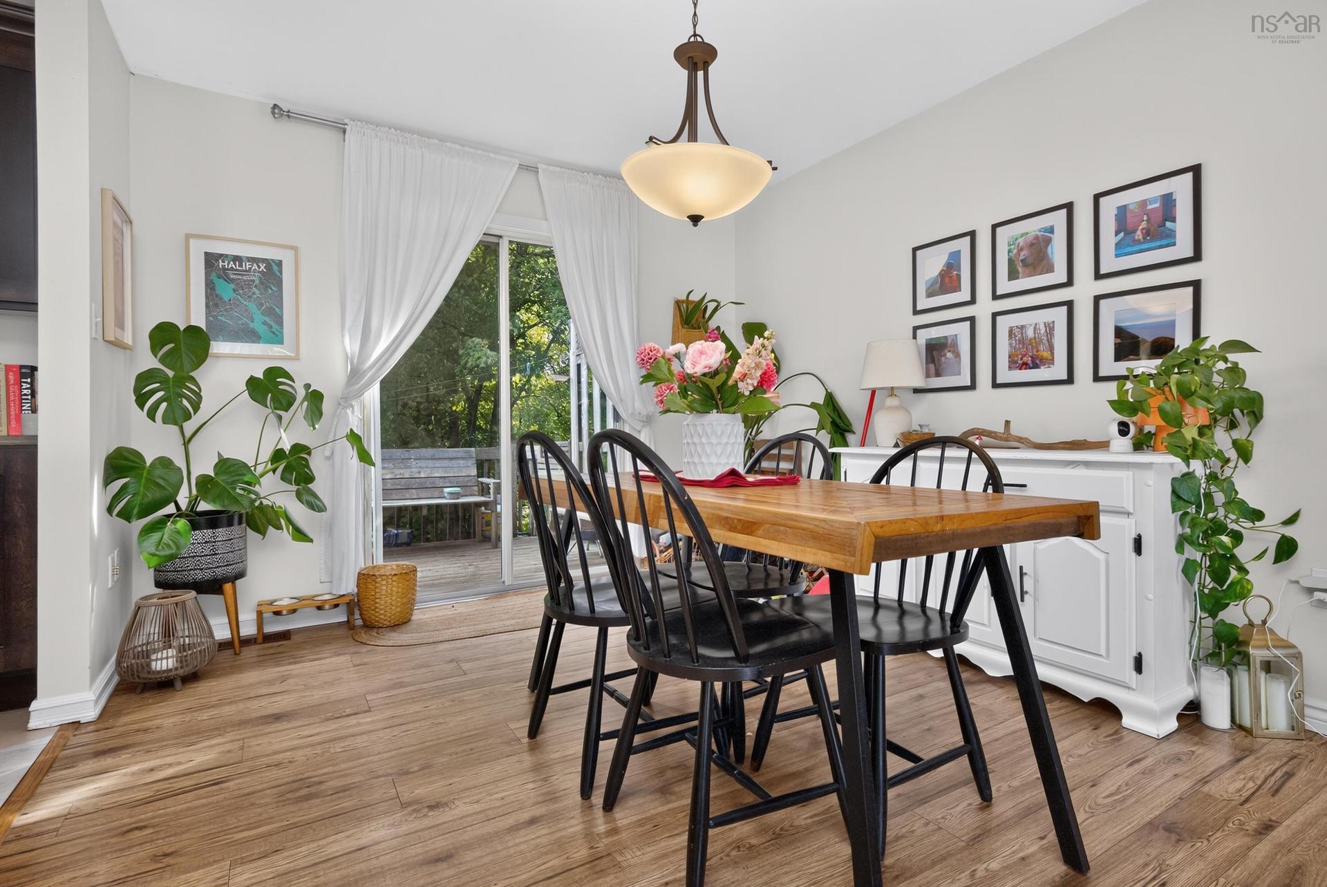 2 Randall Street, Dartmouth, NS