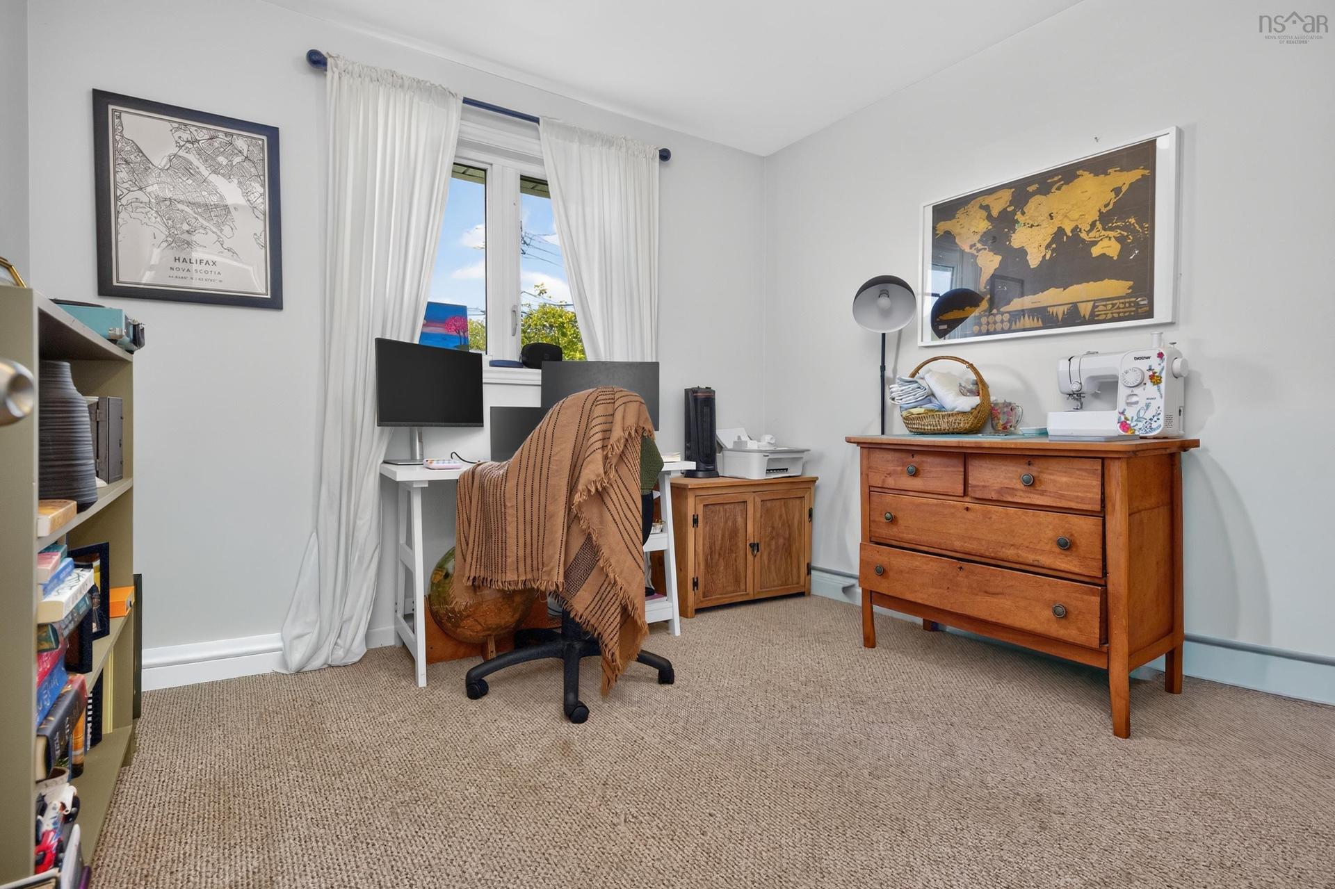 2 Randall Street, Dartmouth, NS