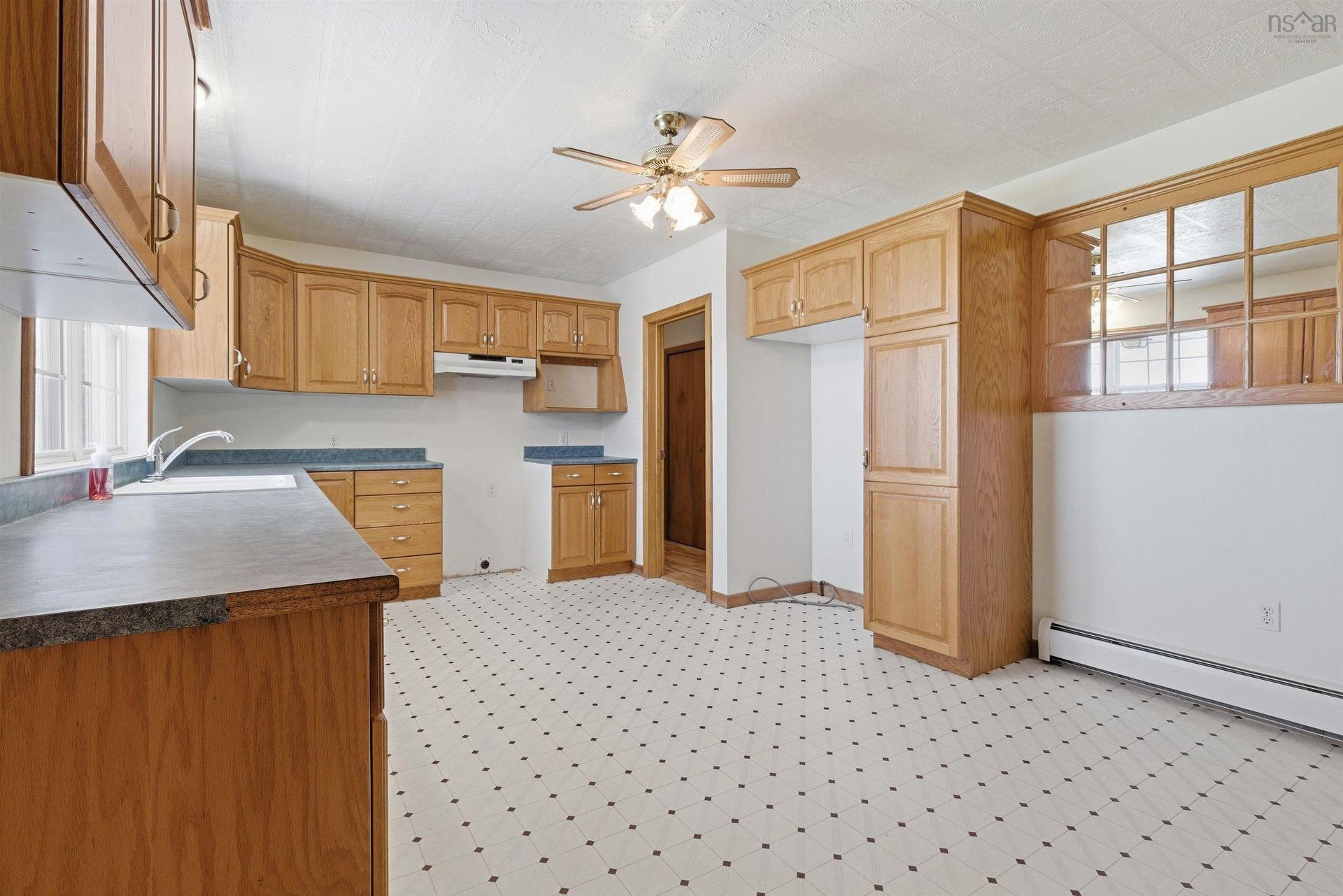 21 Hillcrest Lane, Upper Burlington, NS