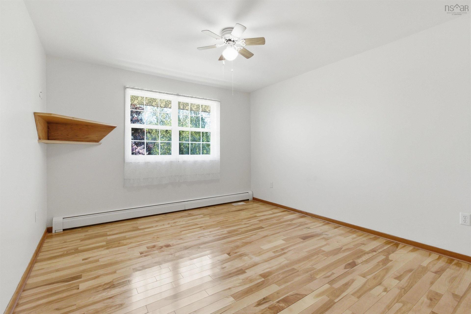 21 Hillcrest Lane, Upper Burlington, NS