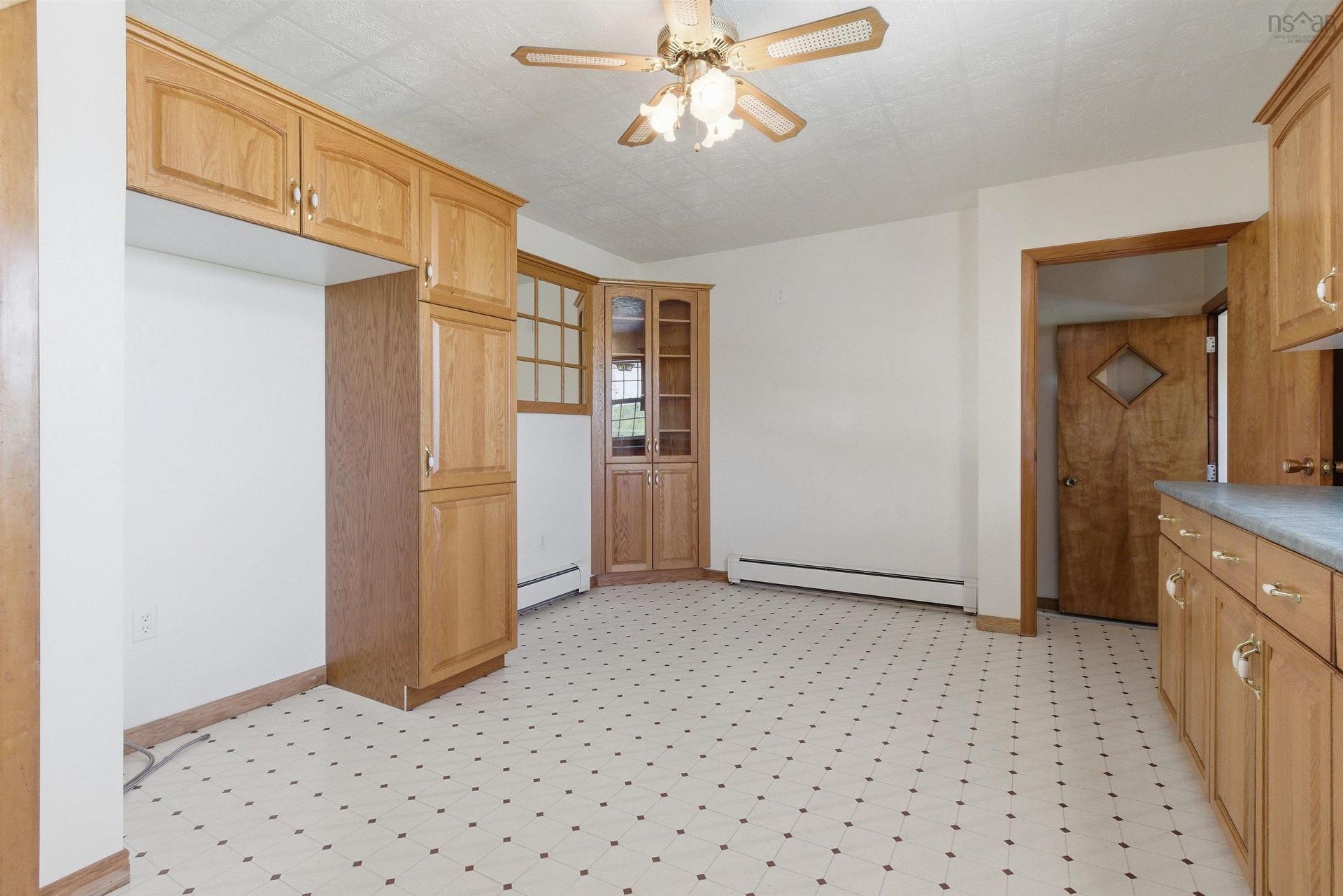 21 Hillcrest Lane, Upper Burlington, NS