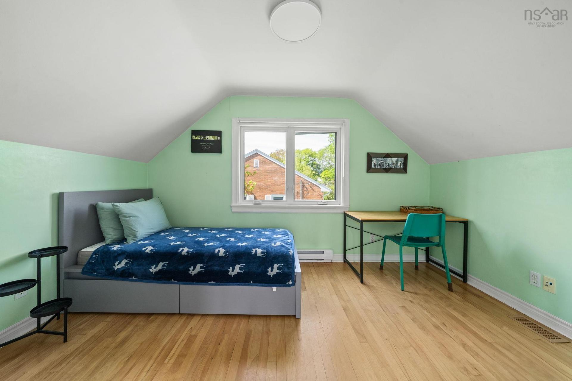 18 Avon Crescent, Spryfield, NS