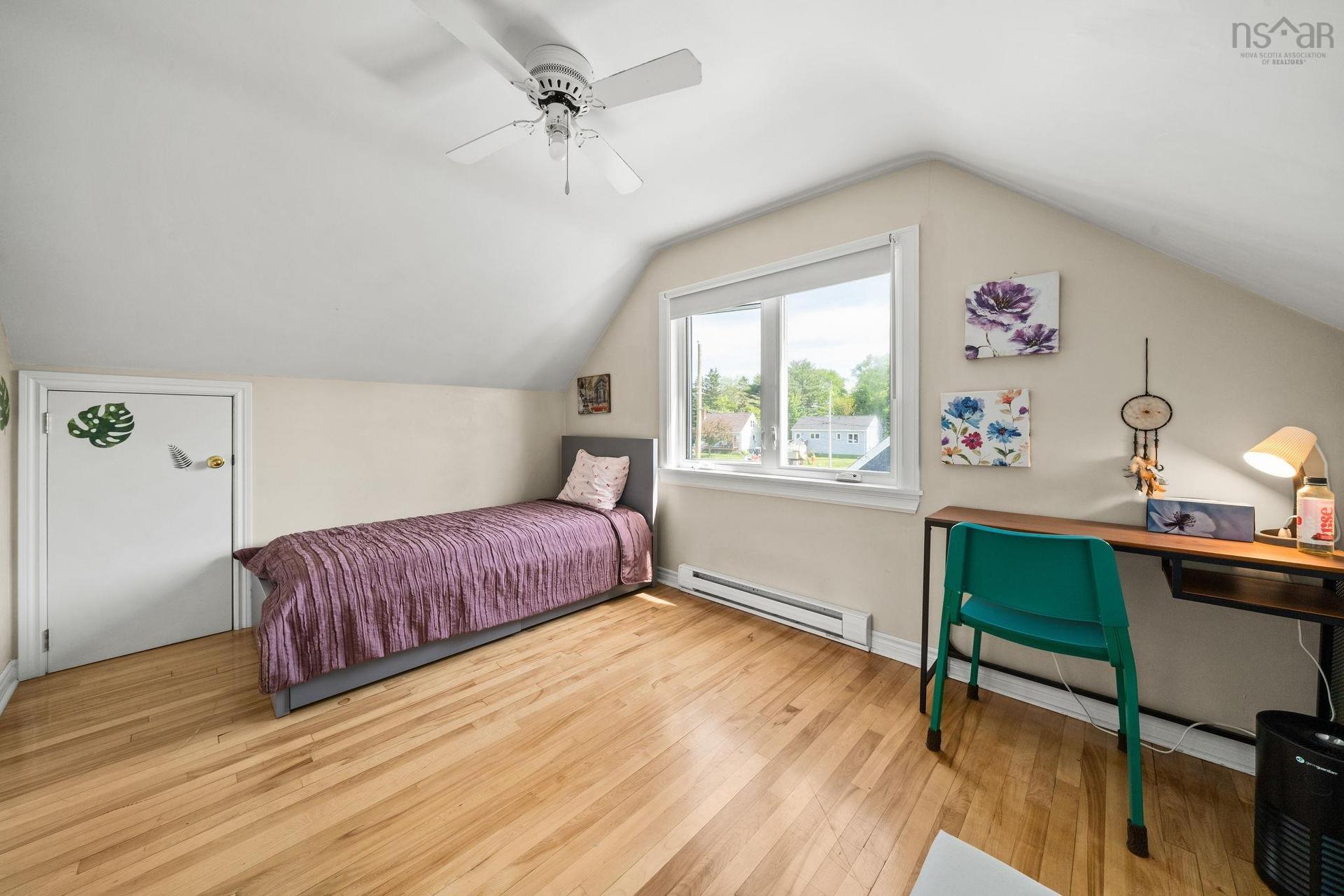 18 Avon Crescent, Spryfield, NS