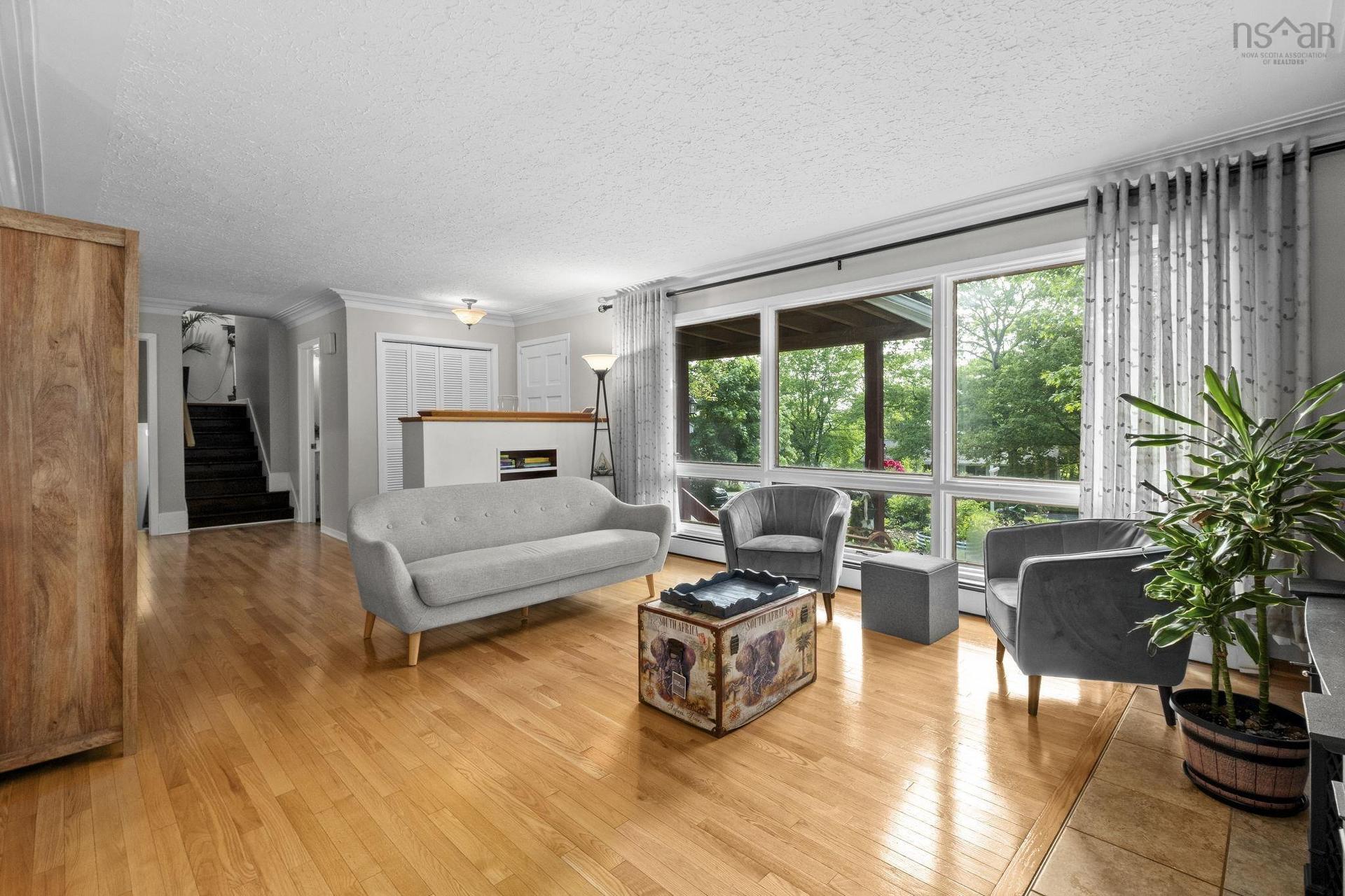 12 Campbell Drive, Bedford, NS