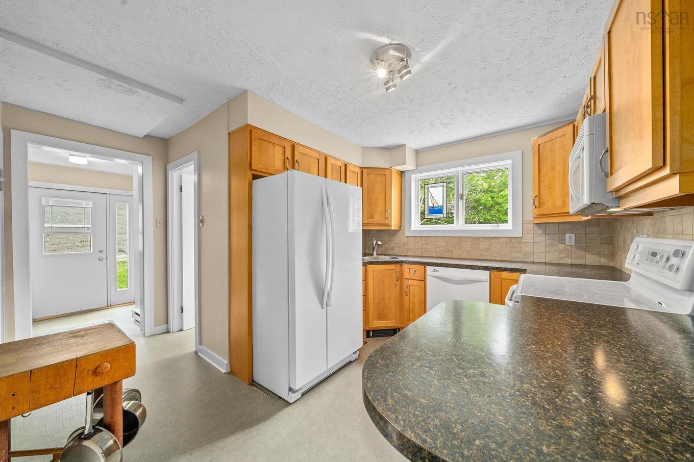 15 Idlewylde Road, Halifax, NS
