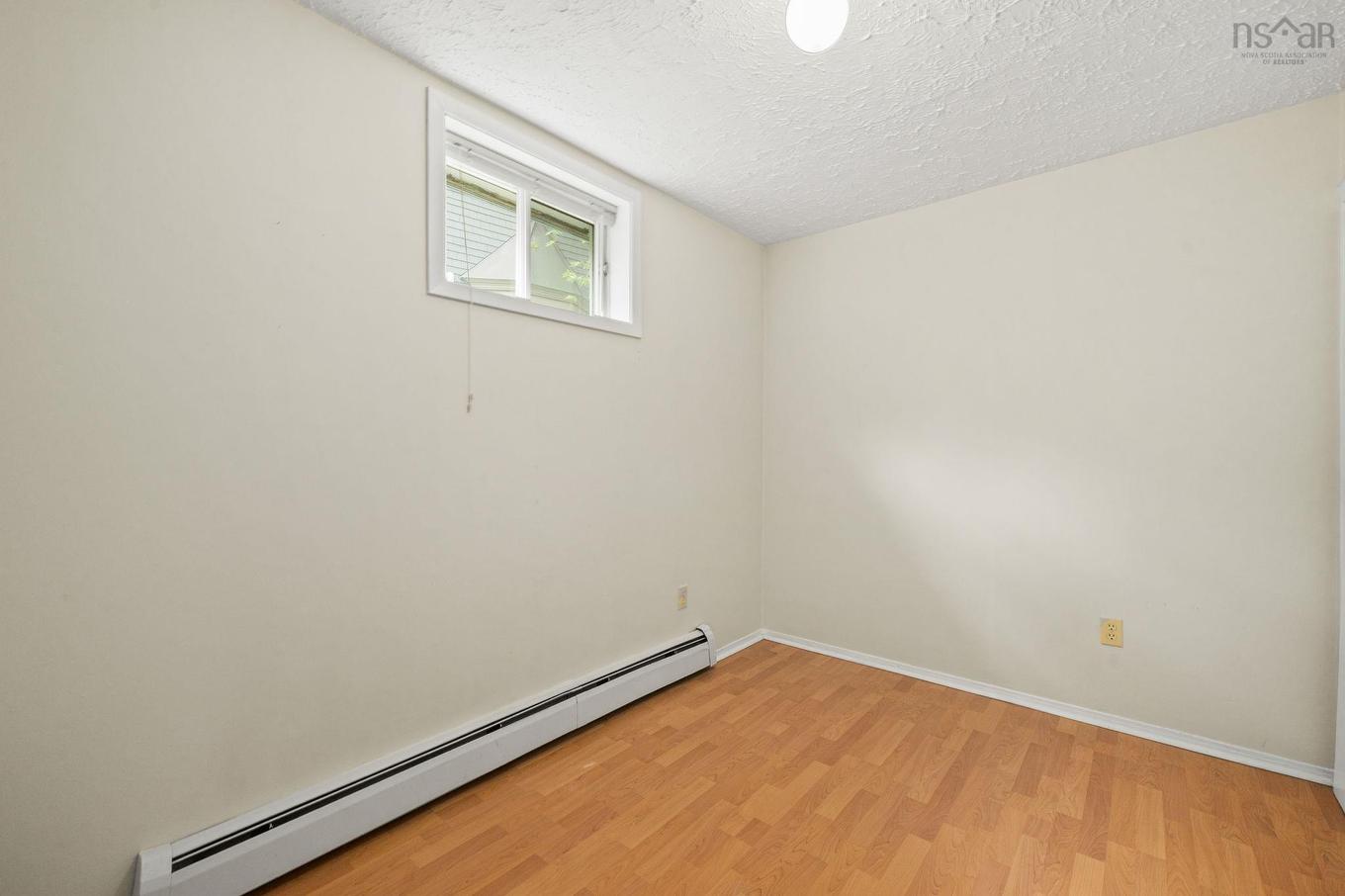 15 Idlewylde Road, Halifax, NS