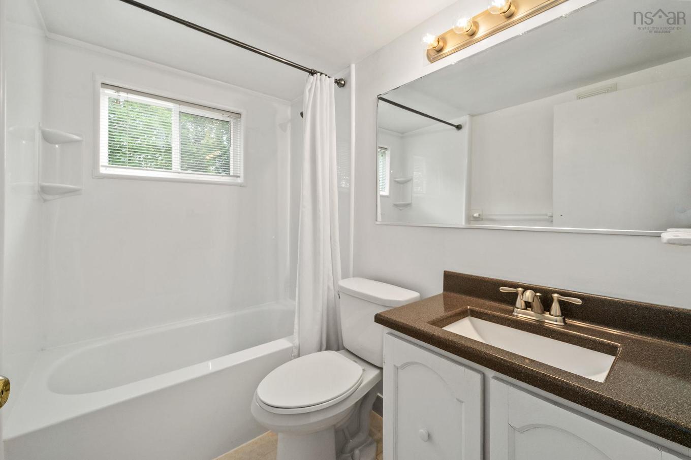 15 Idlewylde Road, Halifax, NS