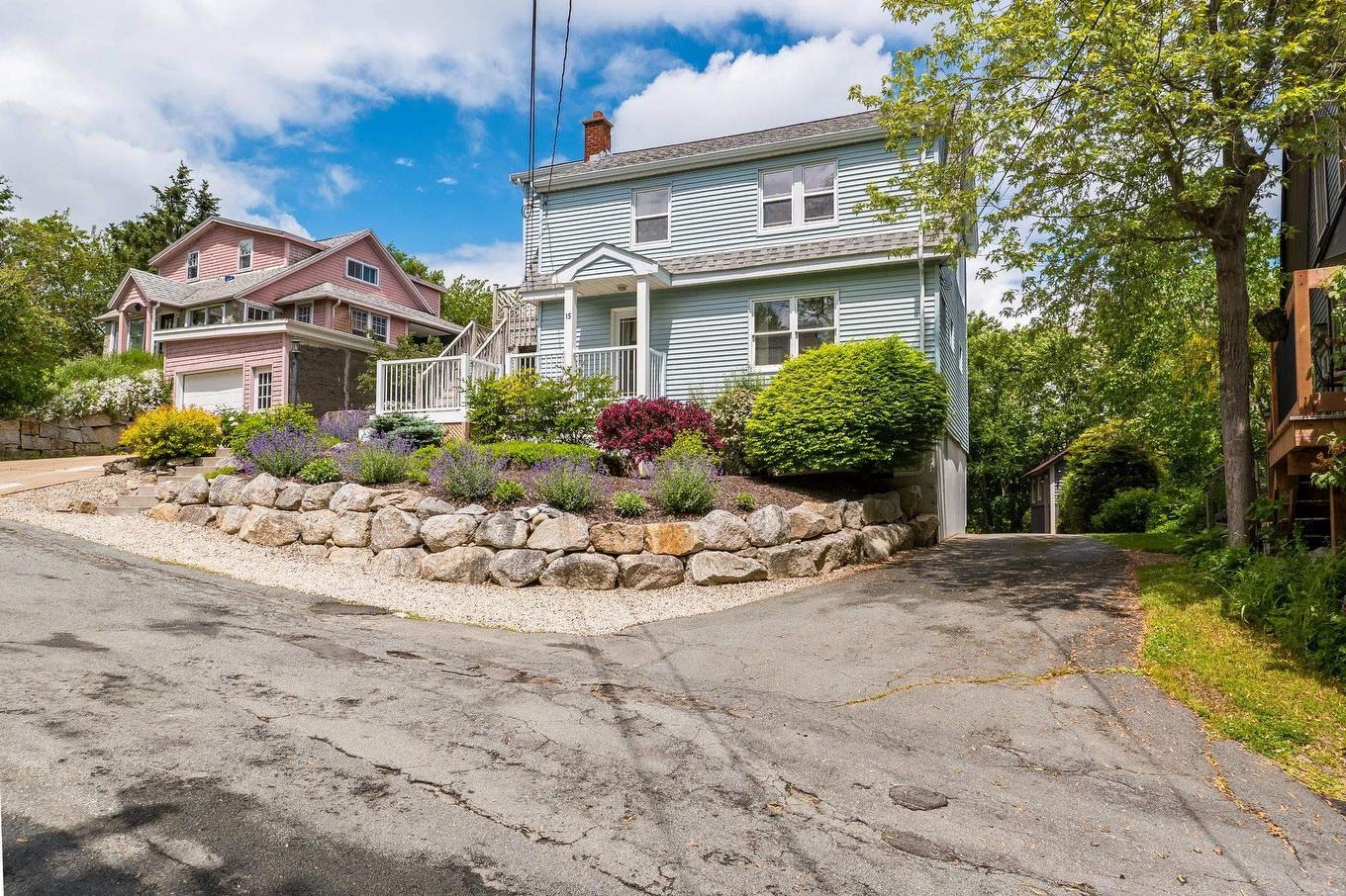 15 Idlewylde Road, Halifax, NS