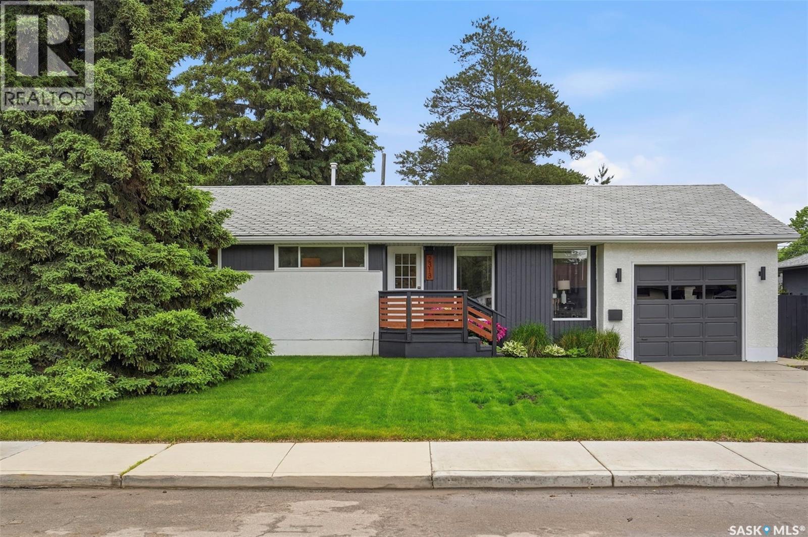 2313 Dufferin Avenue, Saskatoon, SK