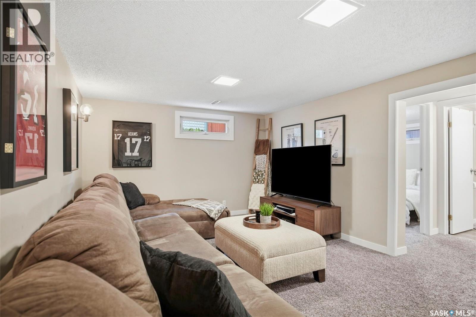 2313 Dufferin Avenue, Saskatoon, SK