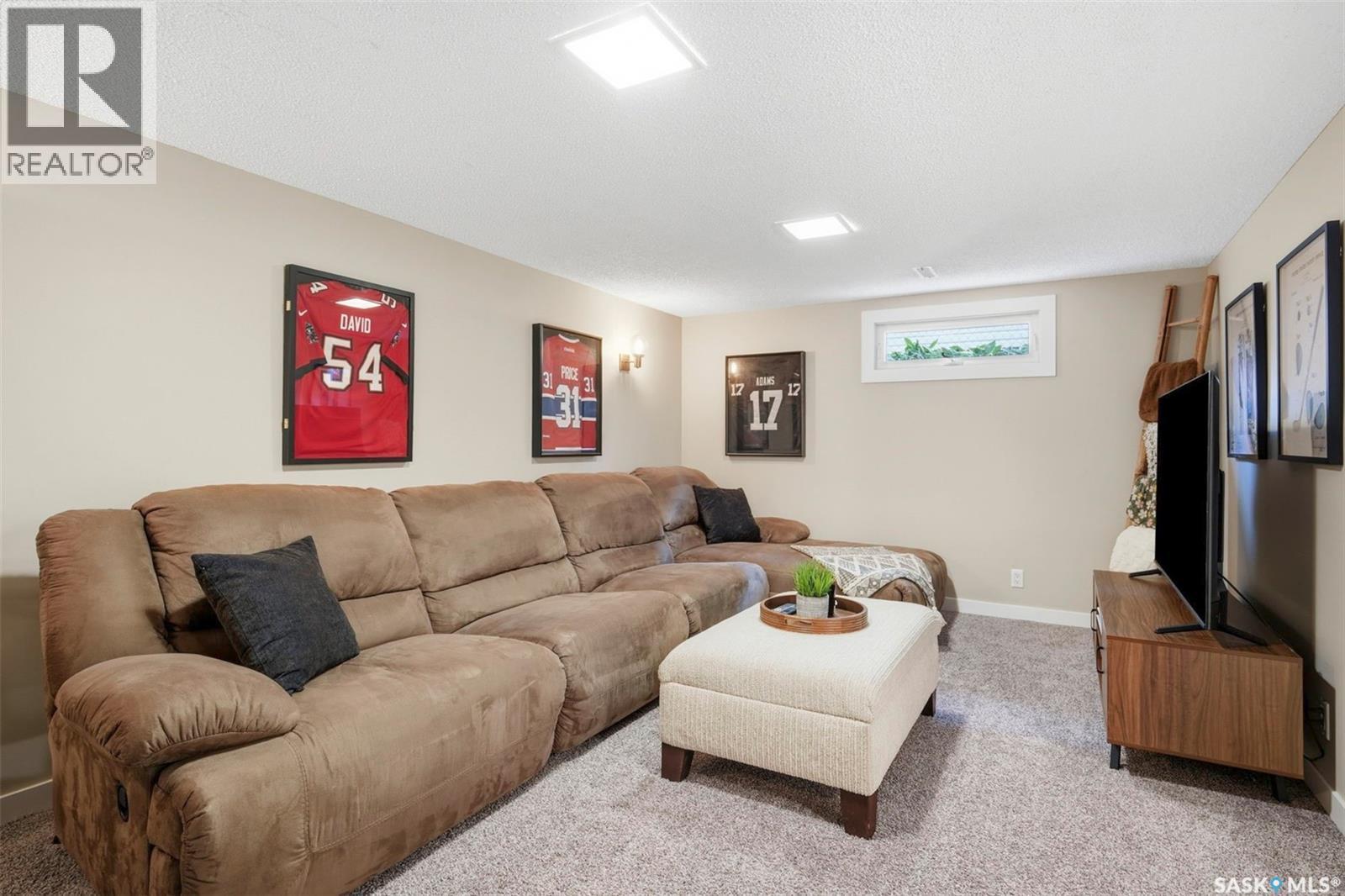 2313 Dufferin Avenue, Saskatoon, SK