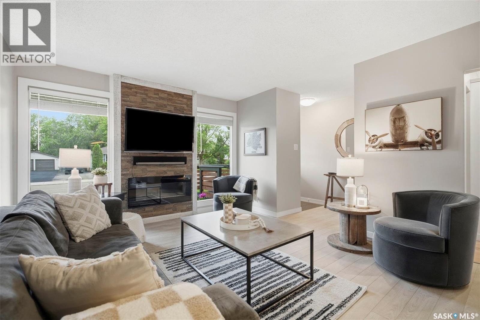 2313 Dufferin Avenue, Saskatoon, SK