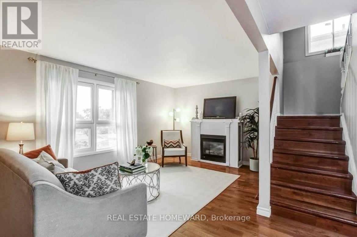 2336 Malcolm Crescent, Burlington, ON