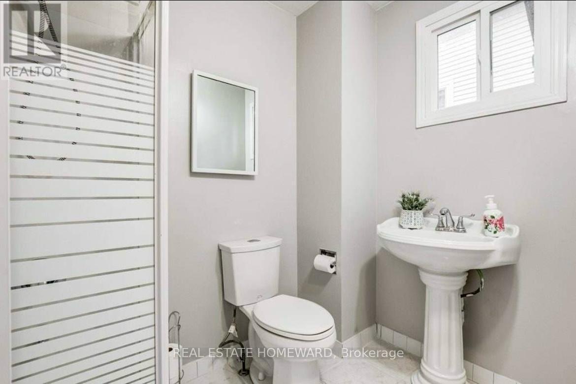 2336 Malcolm Crescent, Burlington, ON