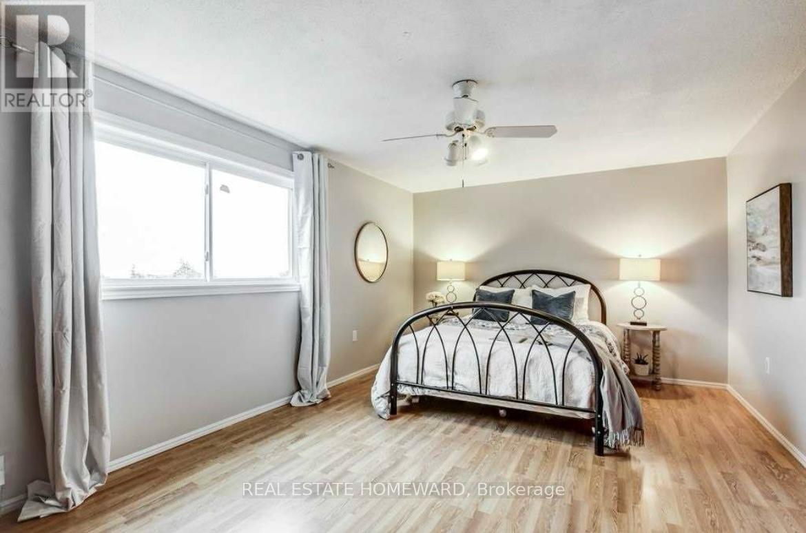2336 Malcolm Crescent, Burlington, ON
