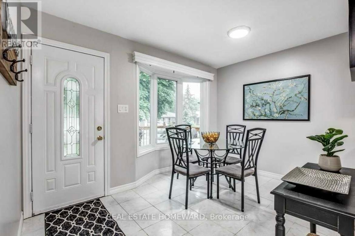 2336 Malcolm Crescent, Burlington, ON