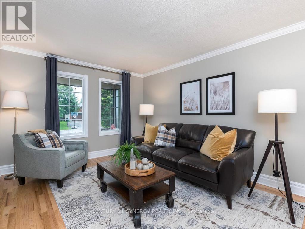 26 Jacqueline Crescent, Ottawa, ON