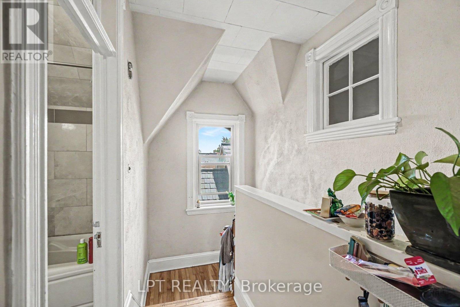 475 Maclaren Street, Ottawa, ON
