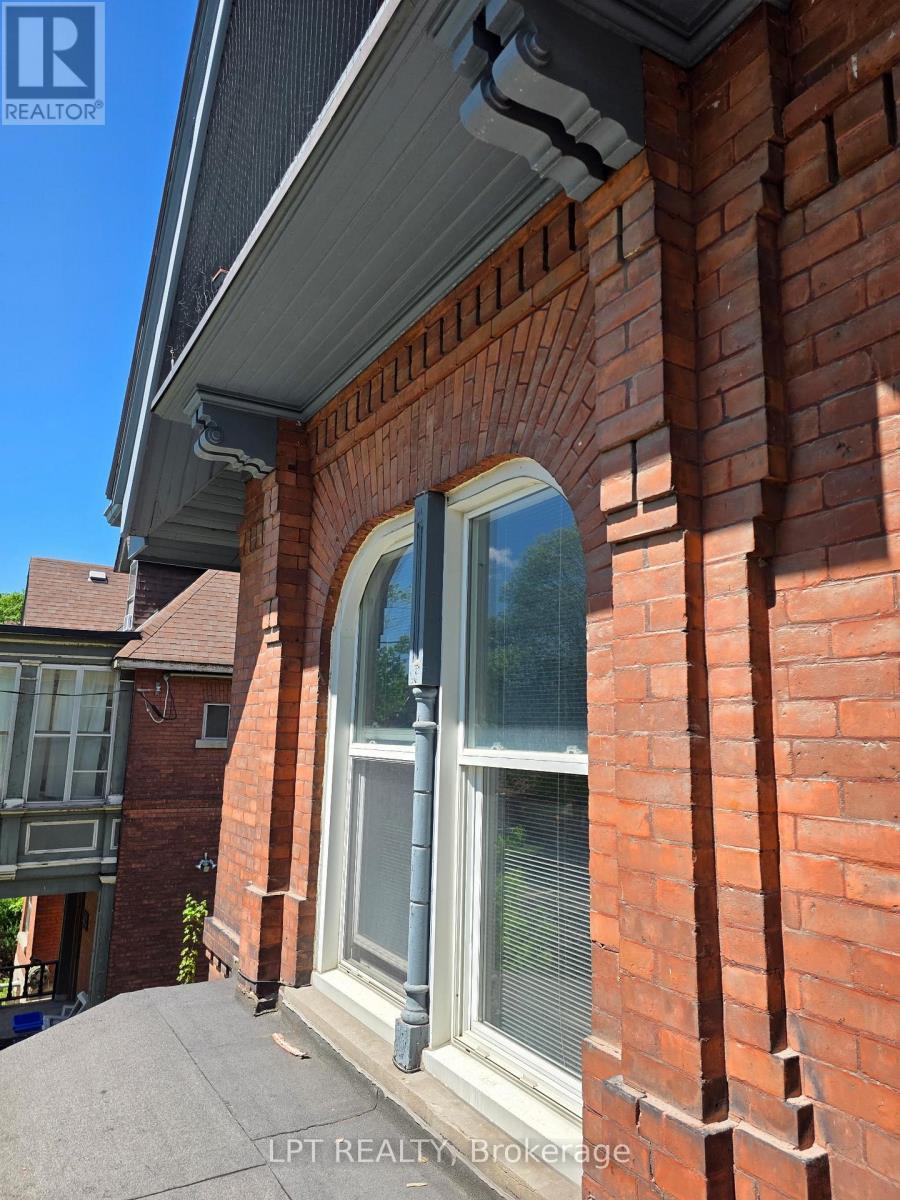 475 Maclaren Street, Ottawa, ON