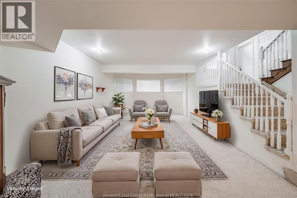 1694 Chornoby, Tecumseh, ON