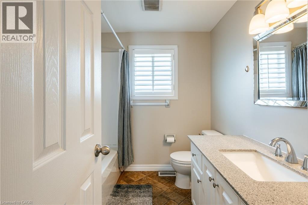 560 Penny Lane, Waterloo, ON