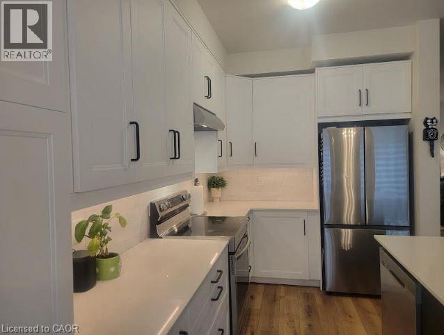 16 Raspberry Lane, Mount Hope, ON