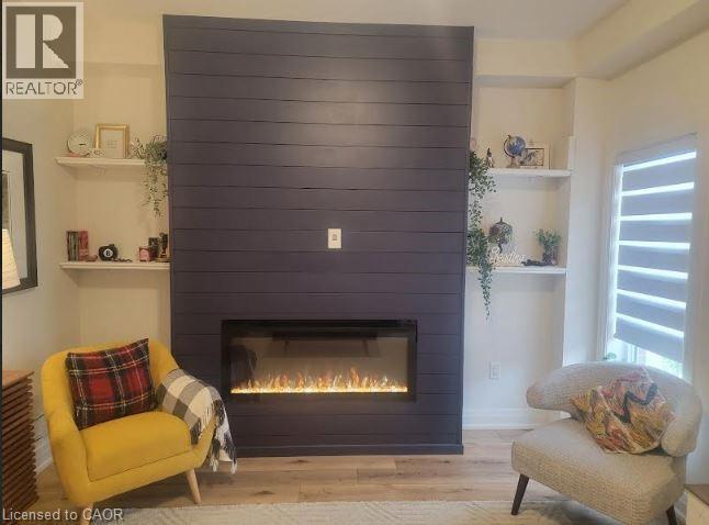 16 Raspberry Lane, Mount Hope, ON