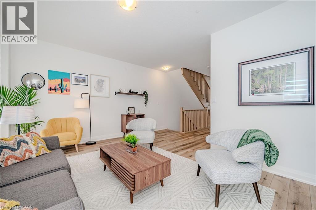 16 Raspberry Lane, Mount Hope, ON