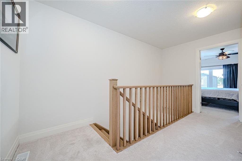 16 Raspberry Lane, Mount Hope, ON