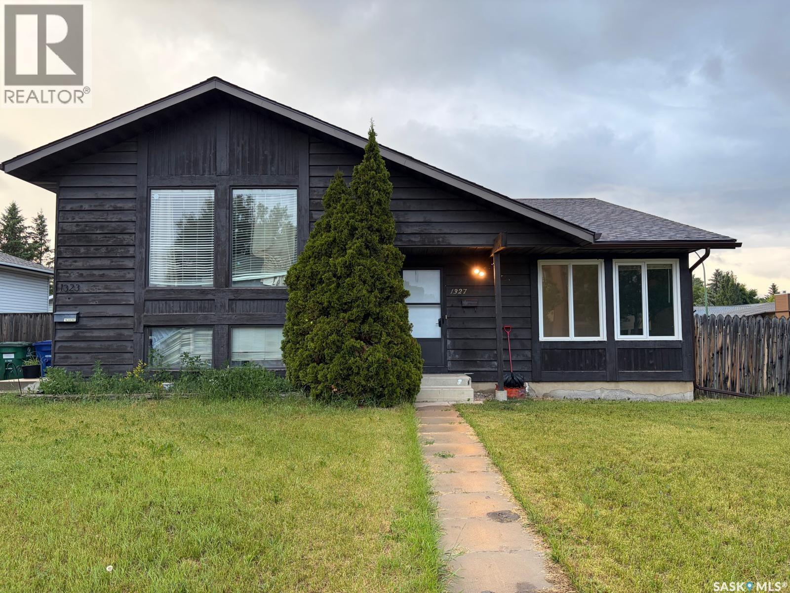 1327 Mccormack Road, Saskatoon, SK