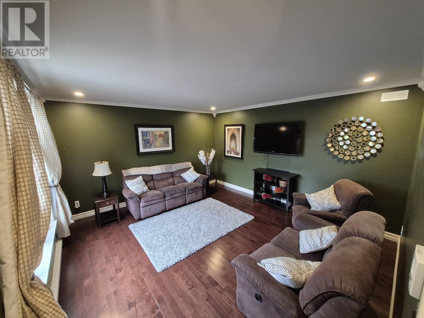 54 Forest River Road, Torbay, NL