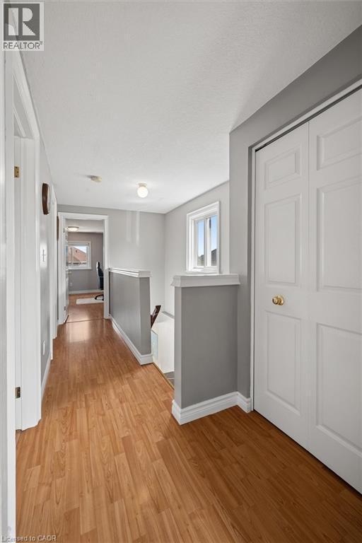 702 Activa Avenue, Kitchener, ON