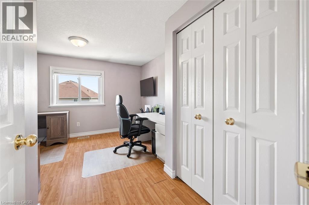 702 Activa Avenue, Kitchener, ON
