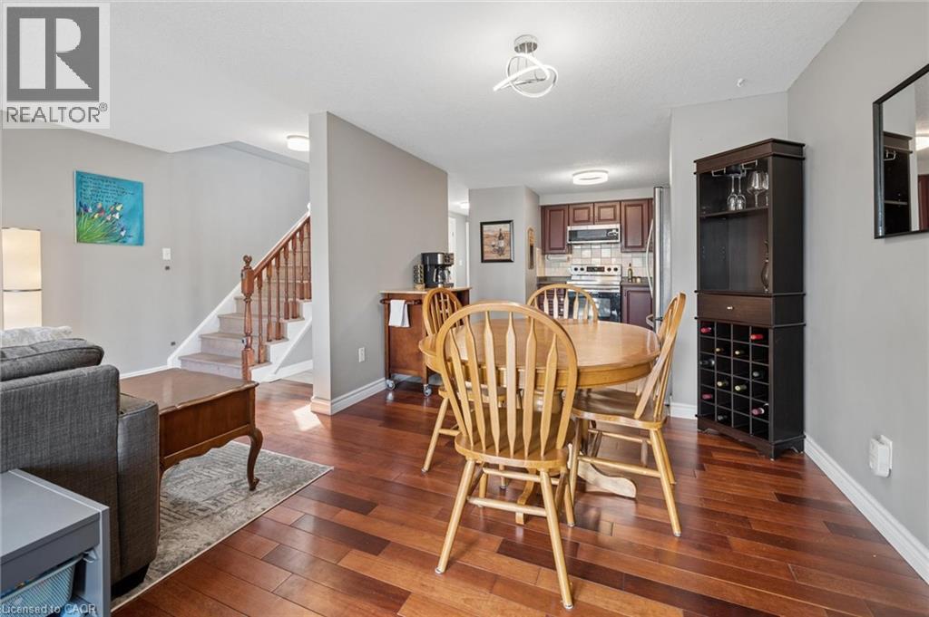 702 Activa Avenue, Kitchener, ON