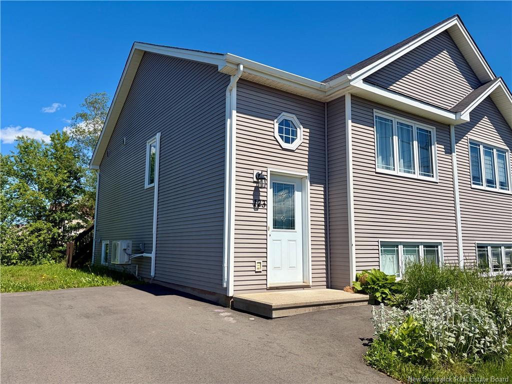 123 Gagnon Dr, Moncton, NB