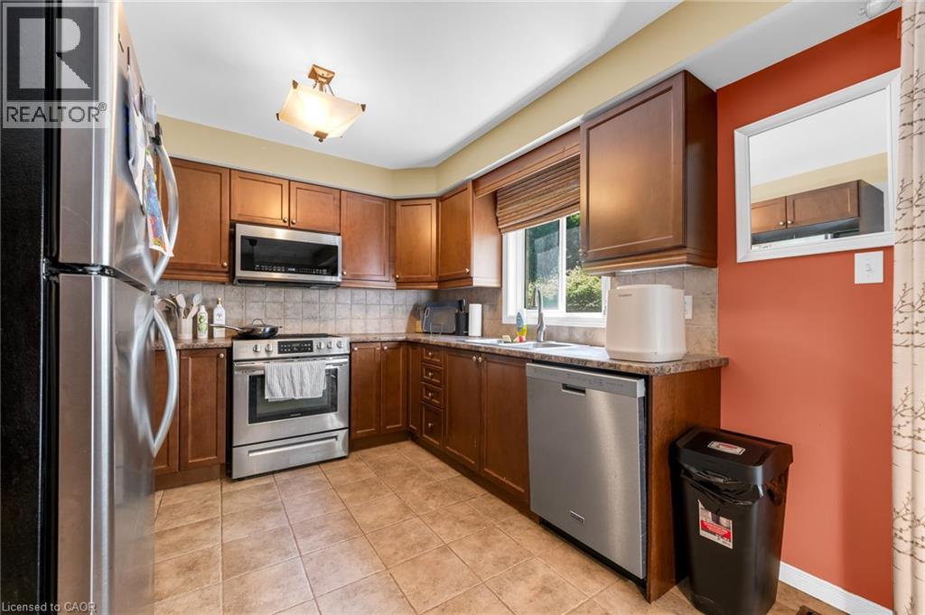 7 Southside Place Unit# 16, Hamilton, ON