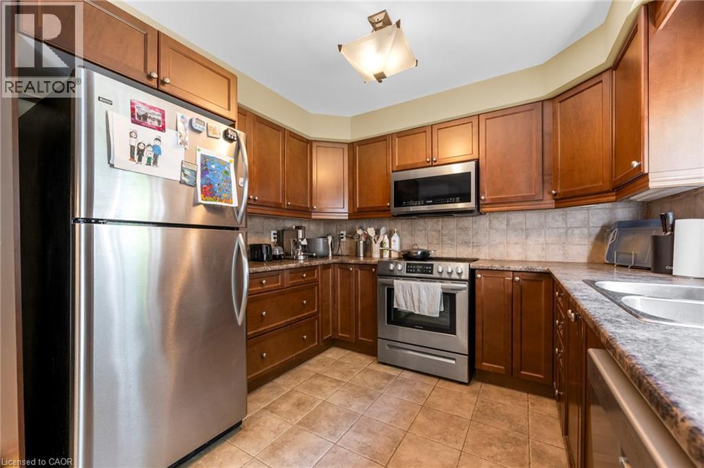 7 Southside Place Unit# 16, Hamilton, ON