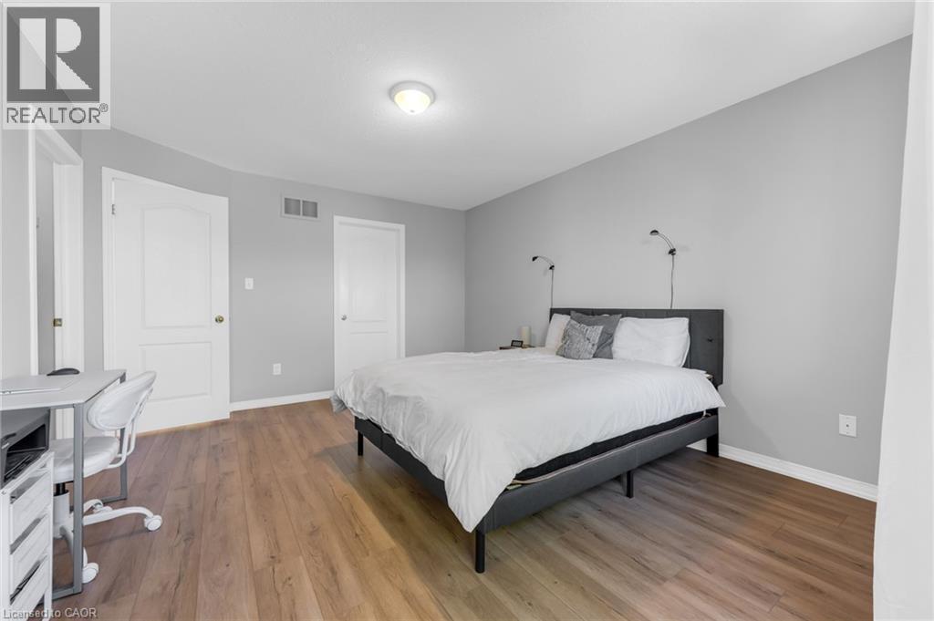 7 Southside Place Unit# 16, Hamilton, ON