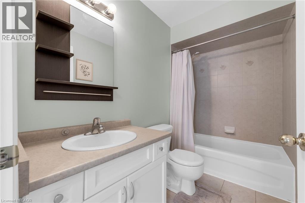 7 Southside Place Unit# 16, Hamilton, ON