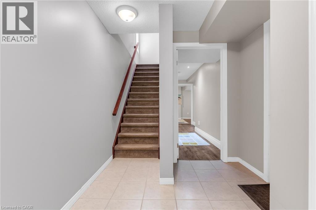 7 Southside Place Unit# 16, Hamilton, ON