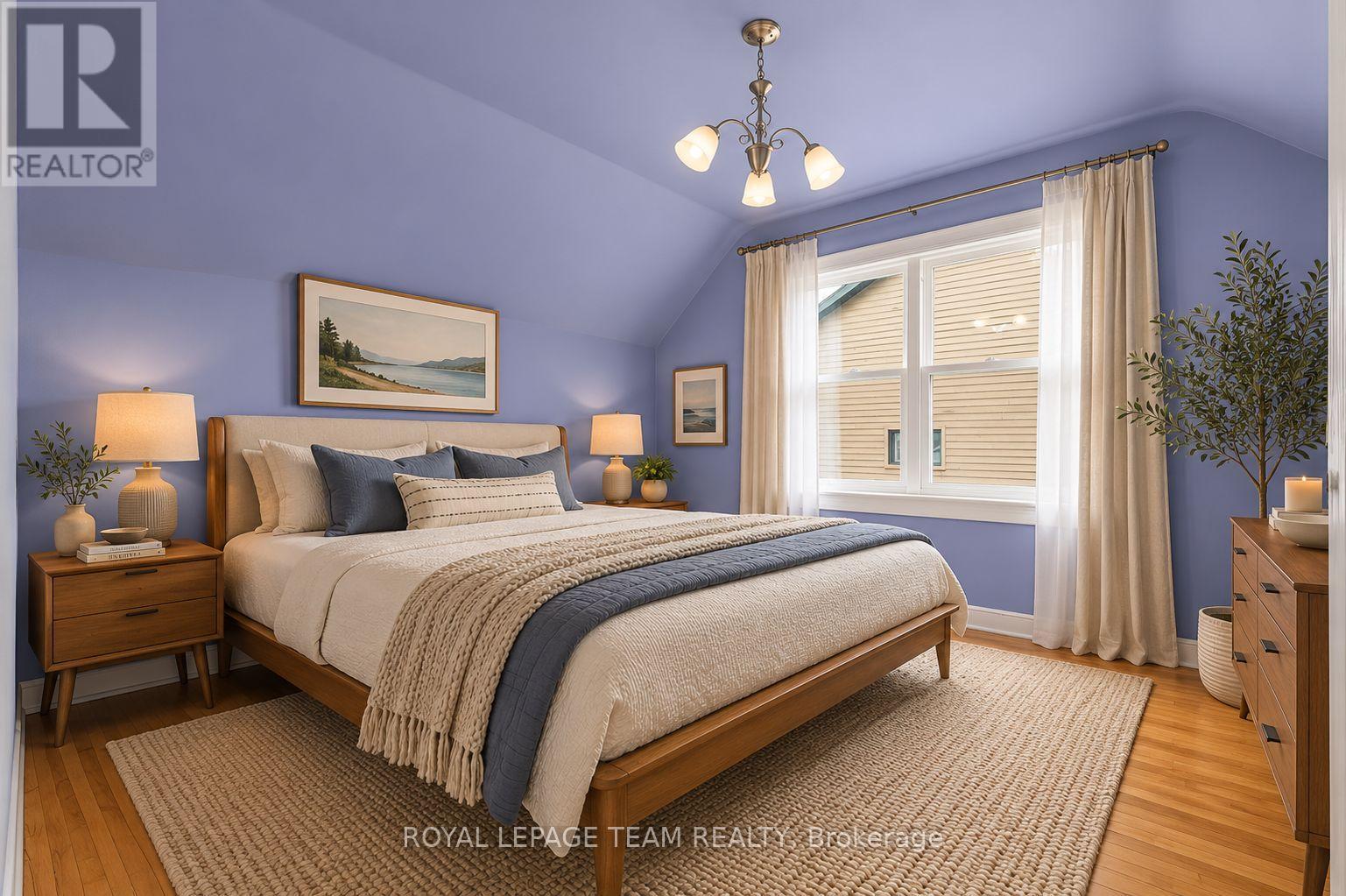 Virtually staged. - 1272 Livingstone Avenue, Ottawa, ON
