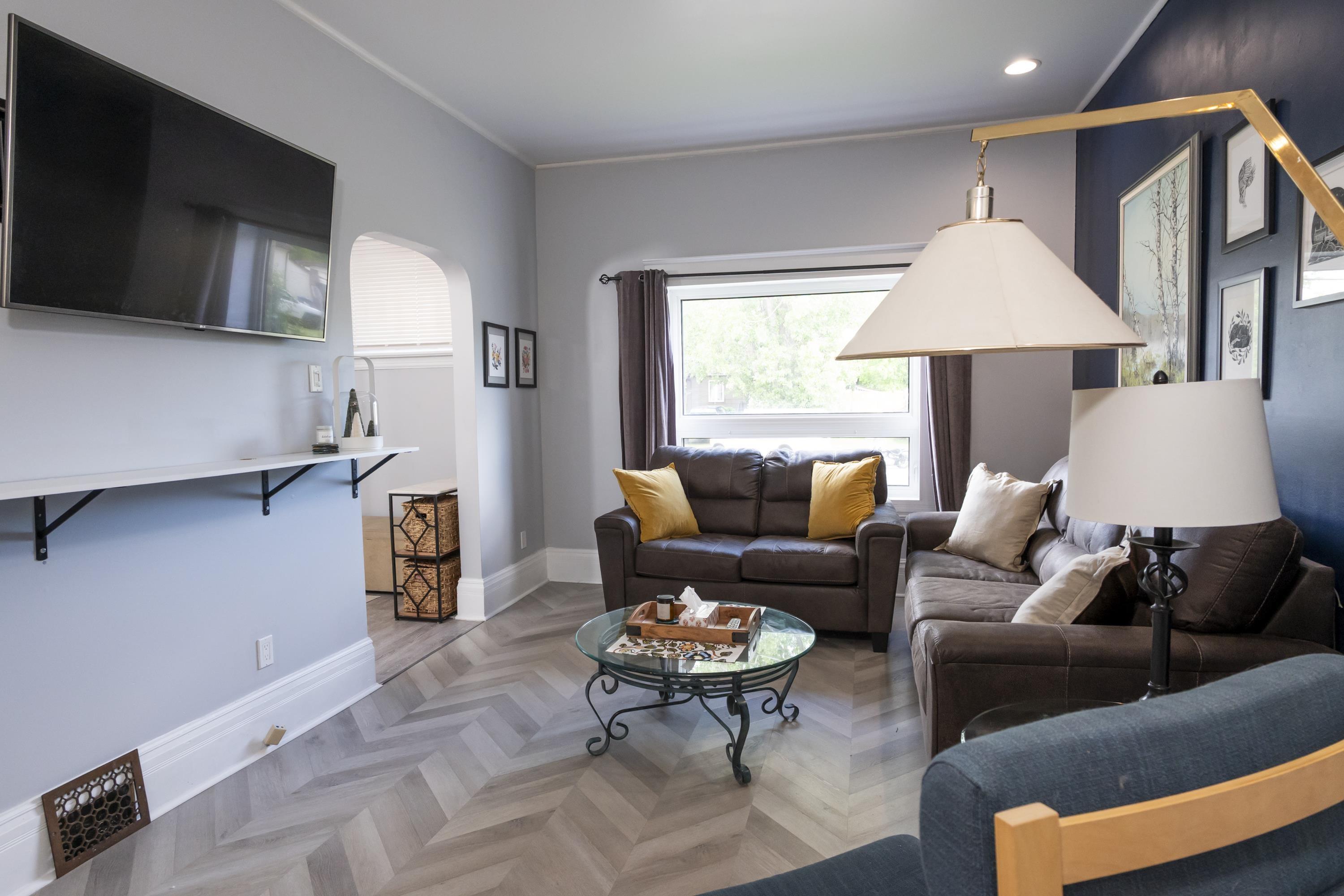 435 Bernard Street, Thunder Bay, ON